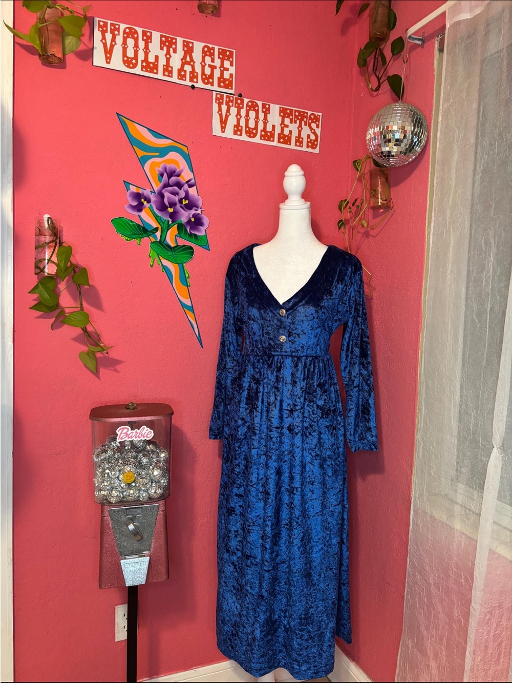 Vintage Blue Velvet Long Sleeve Midi Dress - Size Medium